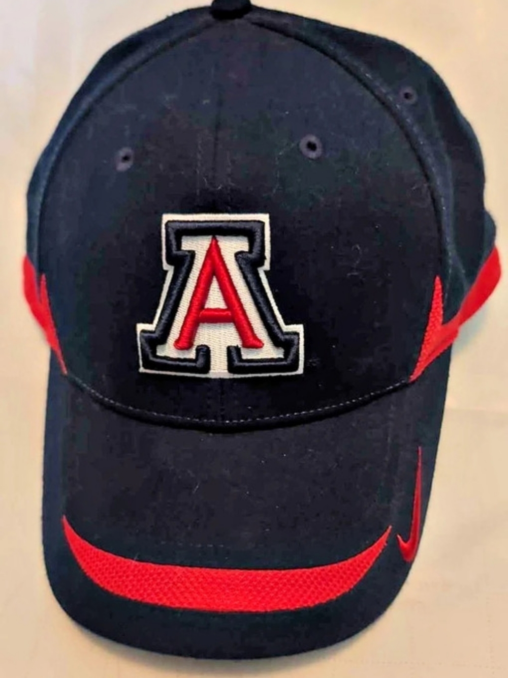 Nike Arizona Wildcats College Team Hat Black & Red Cap